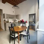 Coeur Vieux Lyon, 60 M2 Lumineux Tout Confort