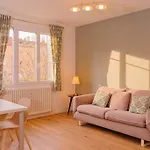 Residence Traversant Elegant - Parking Prive