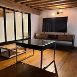T2 Avec Mezzanine