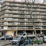 Charmant Studio Tete Dor Lyon