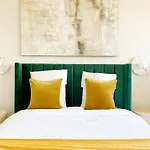 Suite Opium
