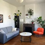 Spacieux T3 80M2 Plein Centre Presque Ile !