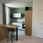 Studio Independant Climatise A Lyon 8