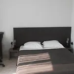 Bed In City - Le Virgile