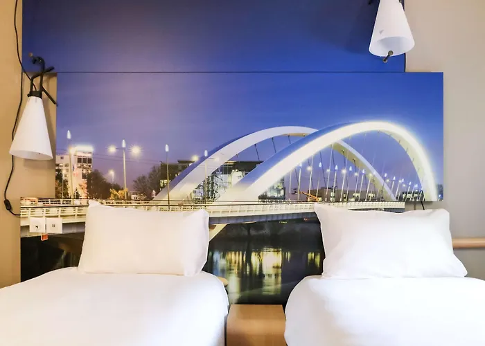ibis Lyon Gerland Merieux