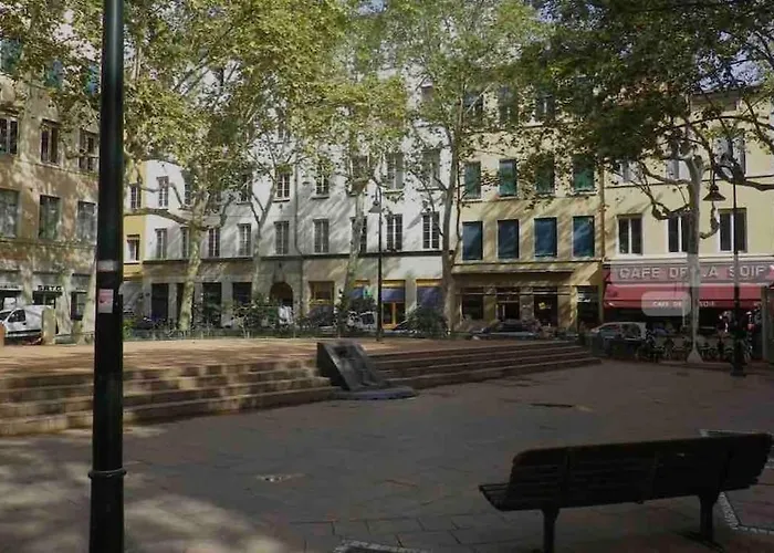 Petit Cine Croix-Roussien