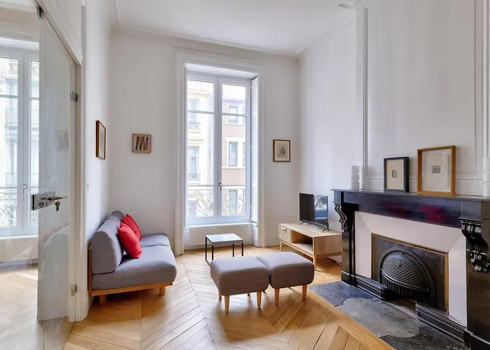 Appartement Au Coeur De La Presqu\'Ile