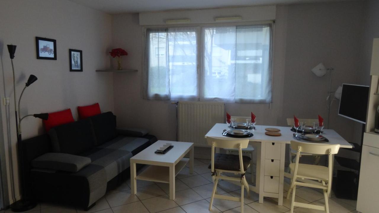 T2 Standing Confort Au Calme - Parking En Option Apartment Lyon