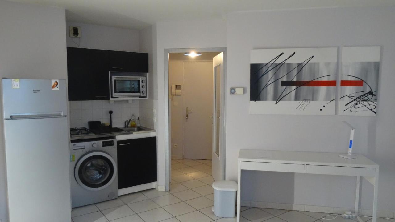 T2 Standing Confort Au Calme - Parking En Option Lyon