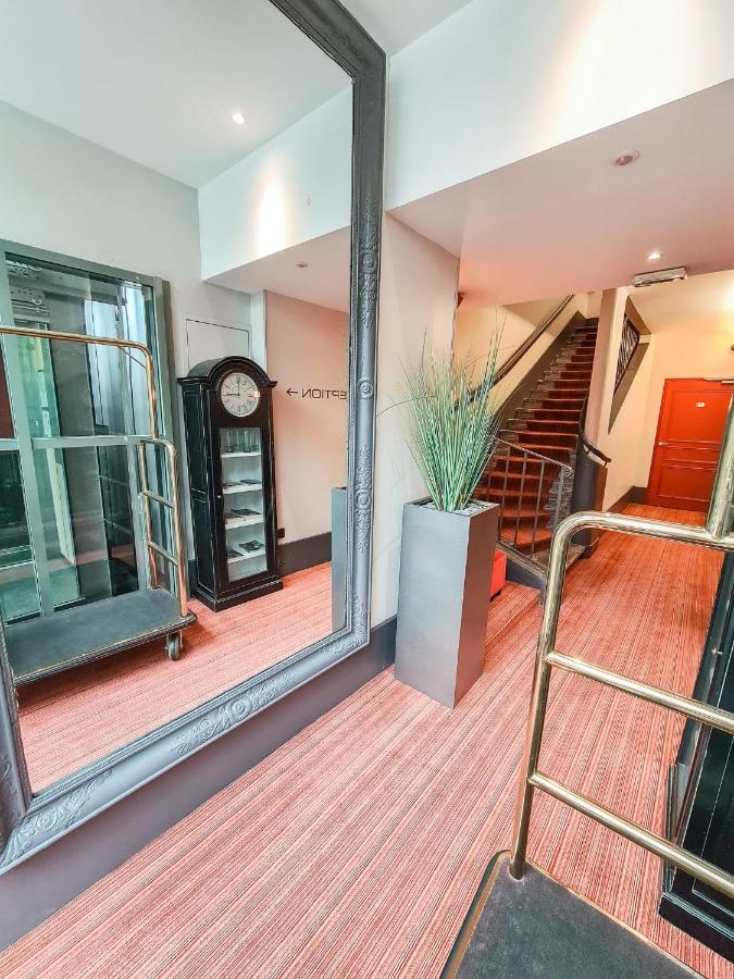Alexandra Hotel 4*