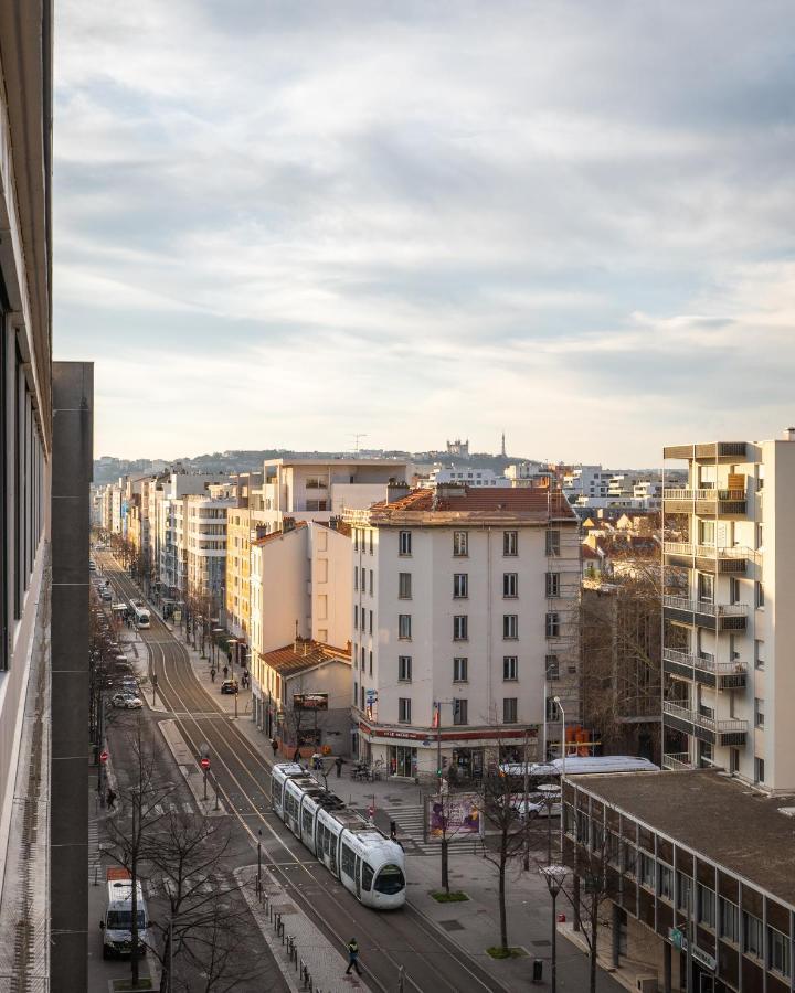 Superbe 2 Lumineaux Parking Casa Lyon