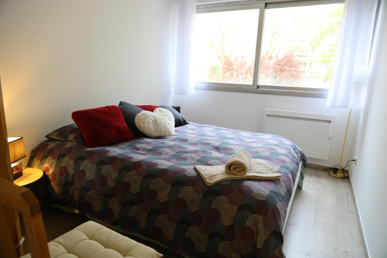 Apartment Appart T3 Avec Parking 6eme Brotteaux Lycee Du Parc