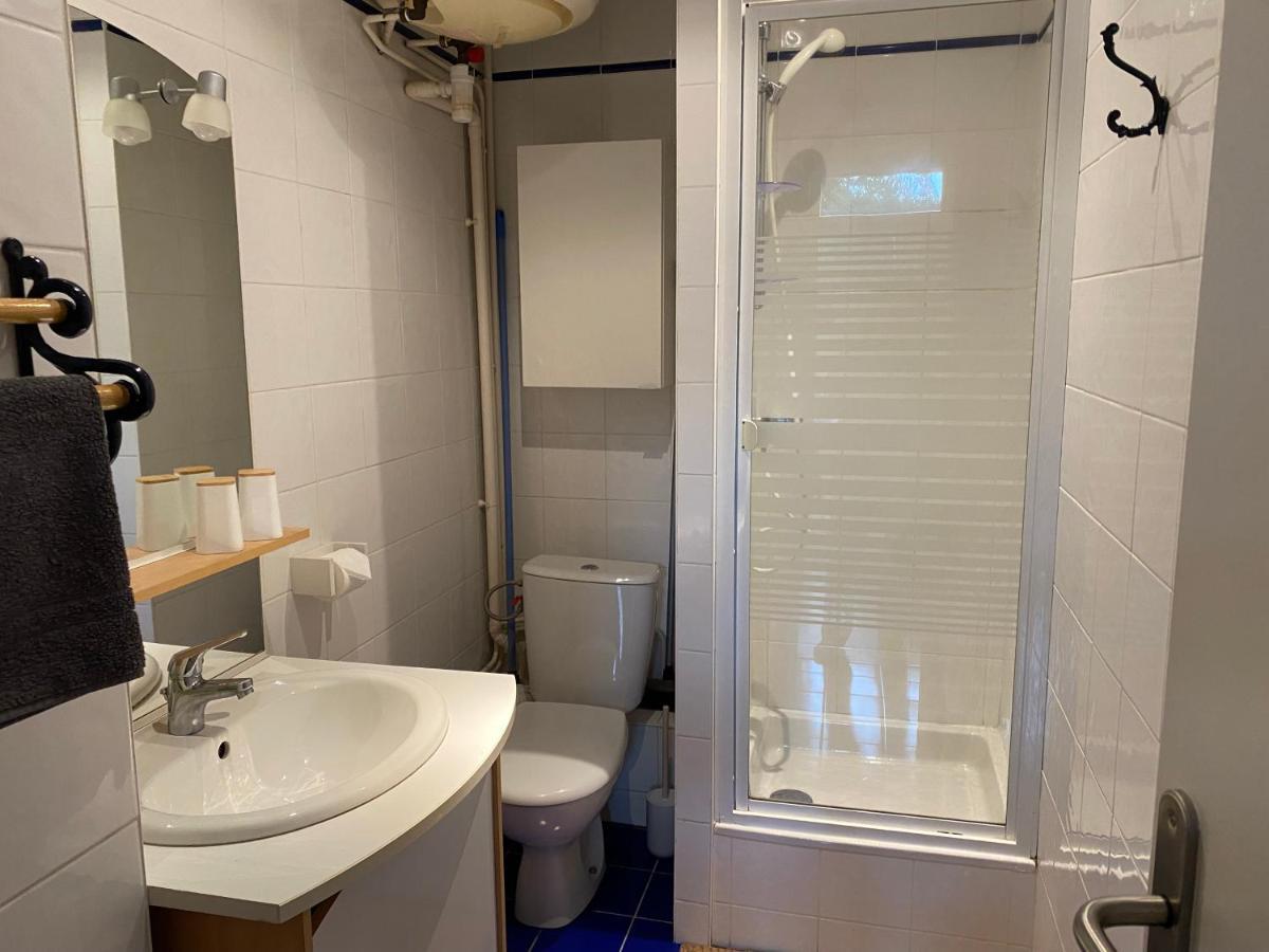 Le Balcon De Jules - Charmant Pied-a-terre - Parking Possible Pour Vehicule De Moins De 4,40 M De Long Lyon
