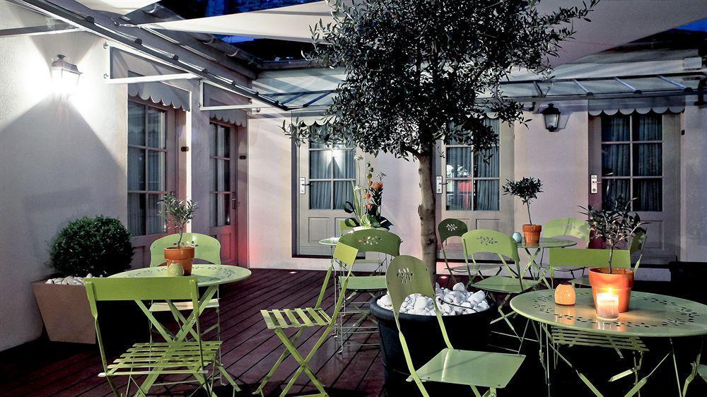 Alexandra Hotel 4*