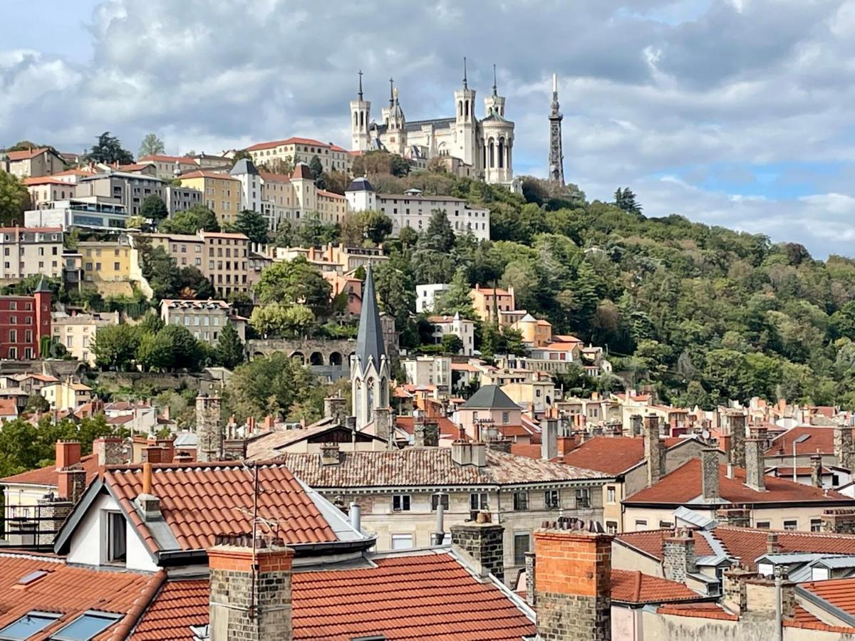 Unique! Maison Sur 1 Toit Avec Vue Extraordinaire! Appartement Lyon