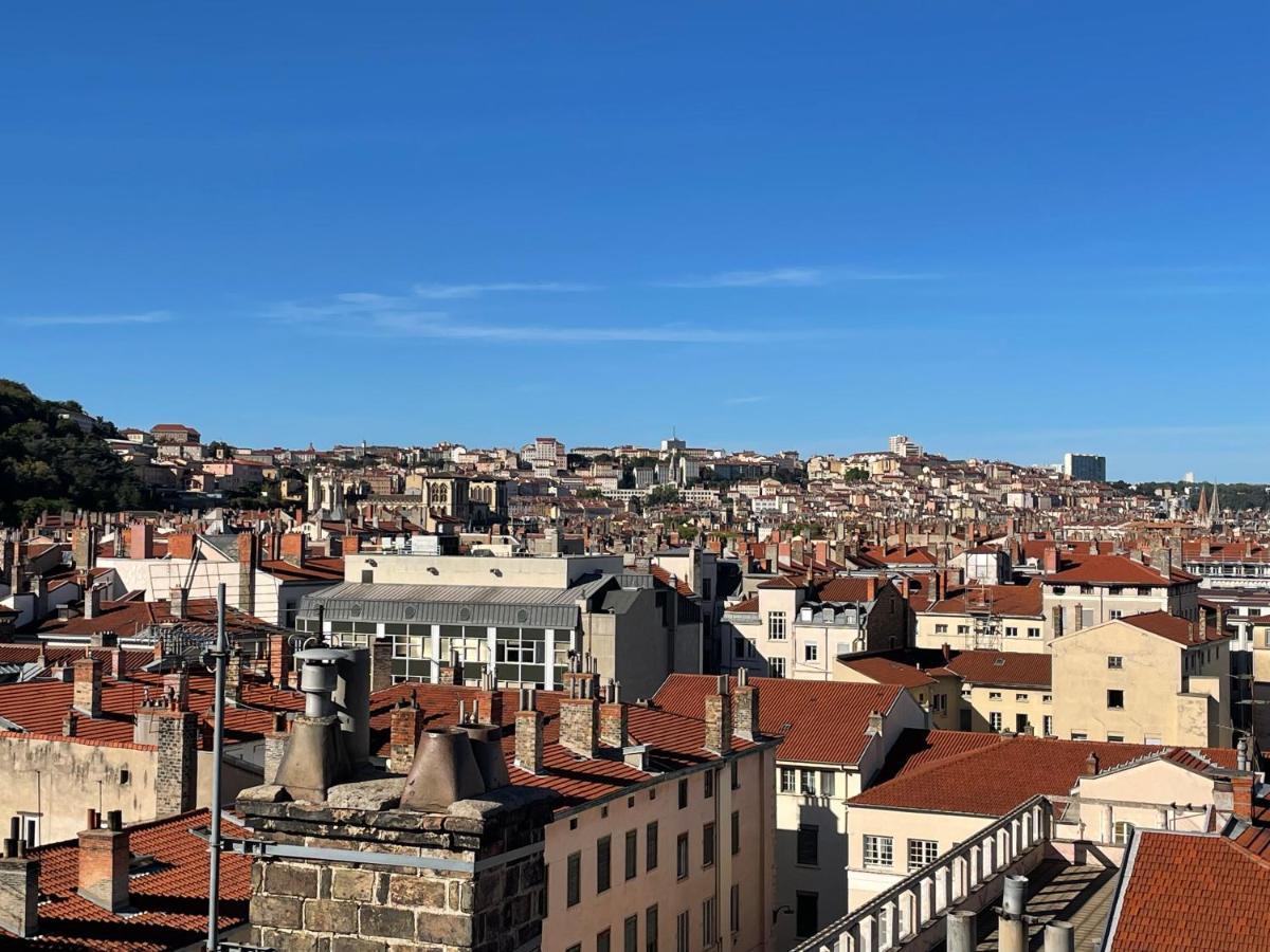 Unique! Maison Sur 1 Toit Avec Vue Extraordinaire! * Lyon