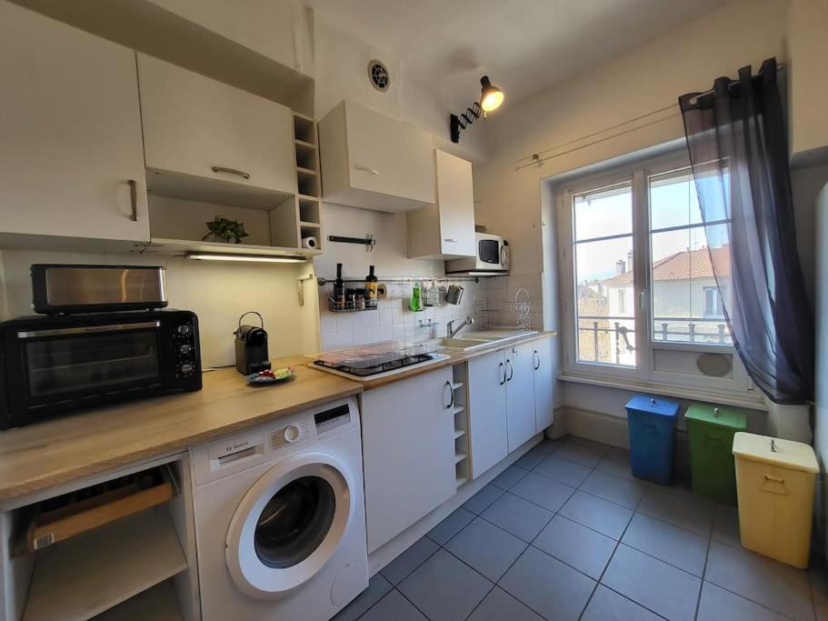 Apartment Stop Chez M Style # Qualite # Confort # Simplicite Lyon