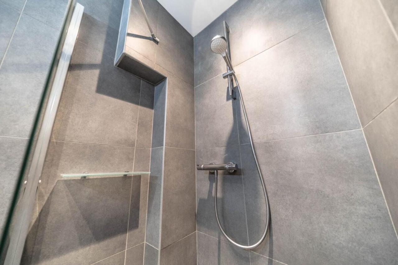 Apartment Situe A -part Dieu *