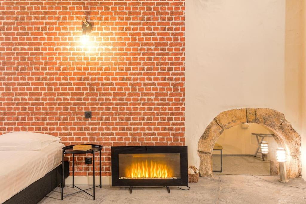 Industrial-style With Bathtub, Vieux-lyon * Lyon