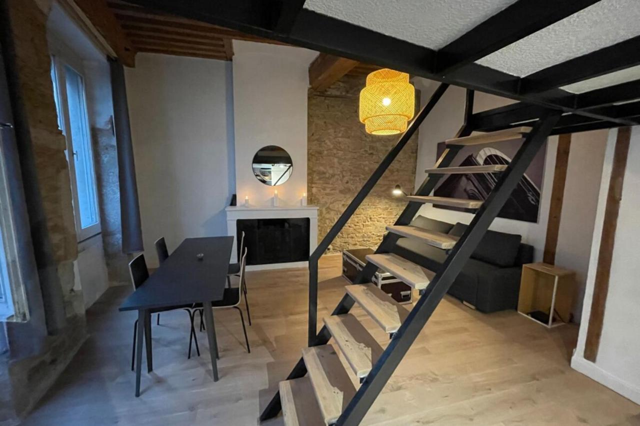 Carmelites-charmant 4 Pers-pentes Croix Rousse Apartment
