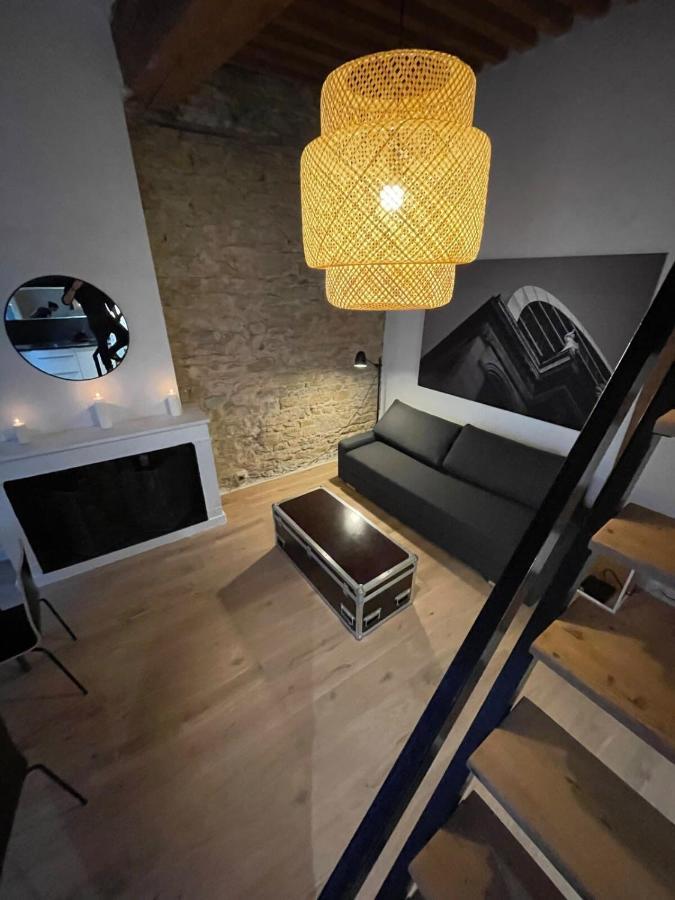 Apartment Carmelites-charmant 4 Pers-pentes Croix Rousse Lyon