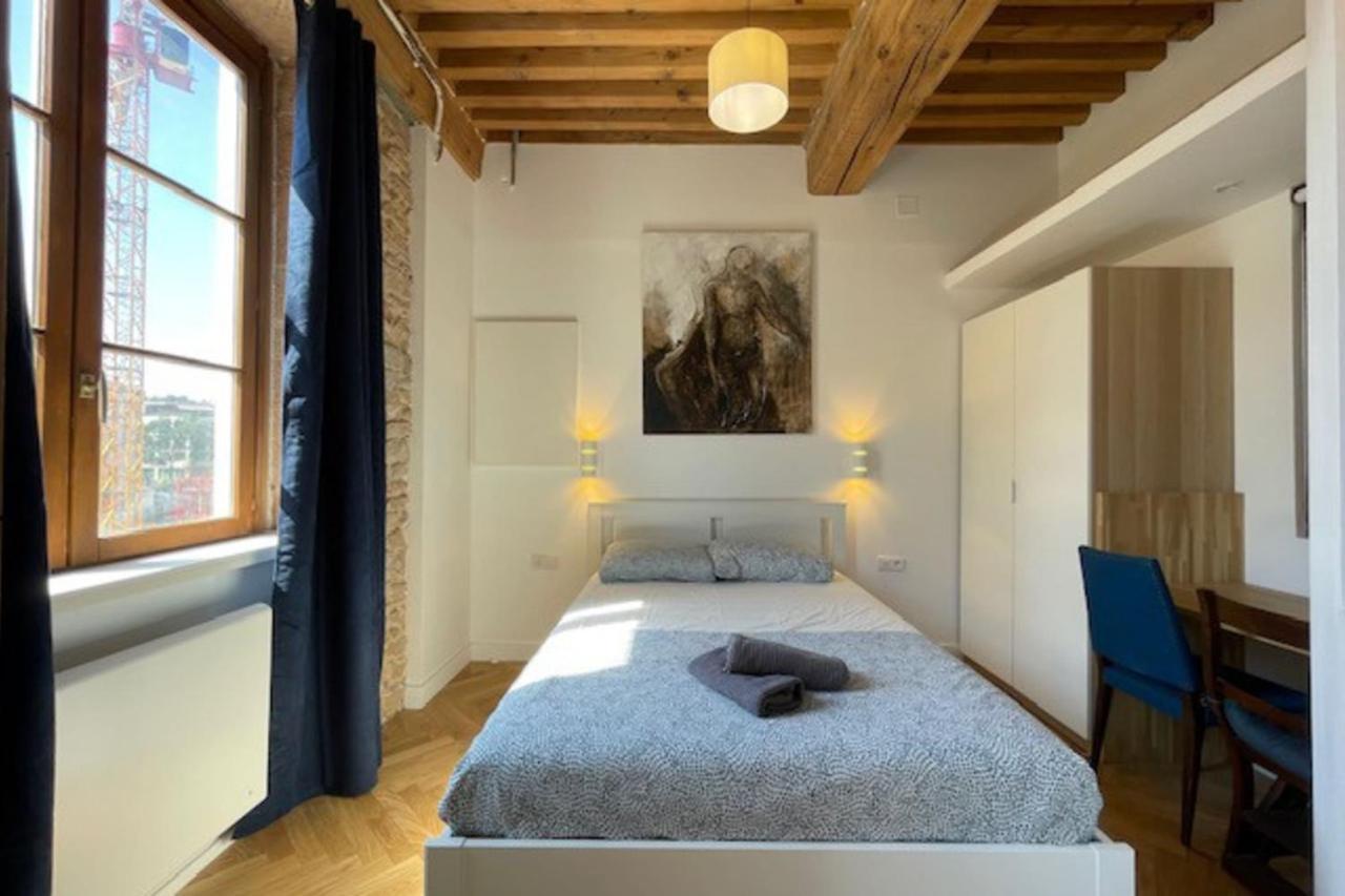 Le Petit St Pierre 2 Pers Valmy * Lyon
