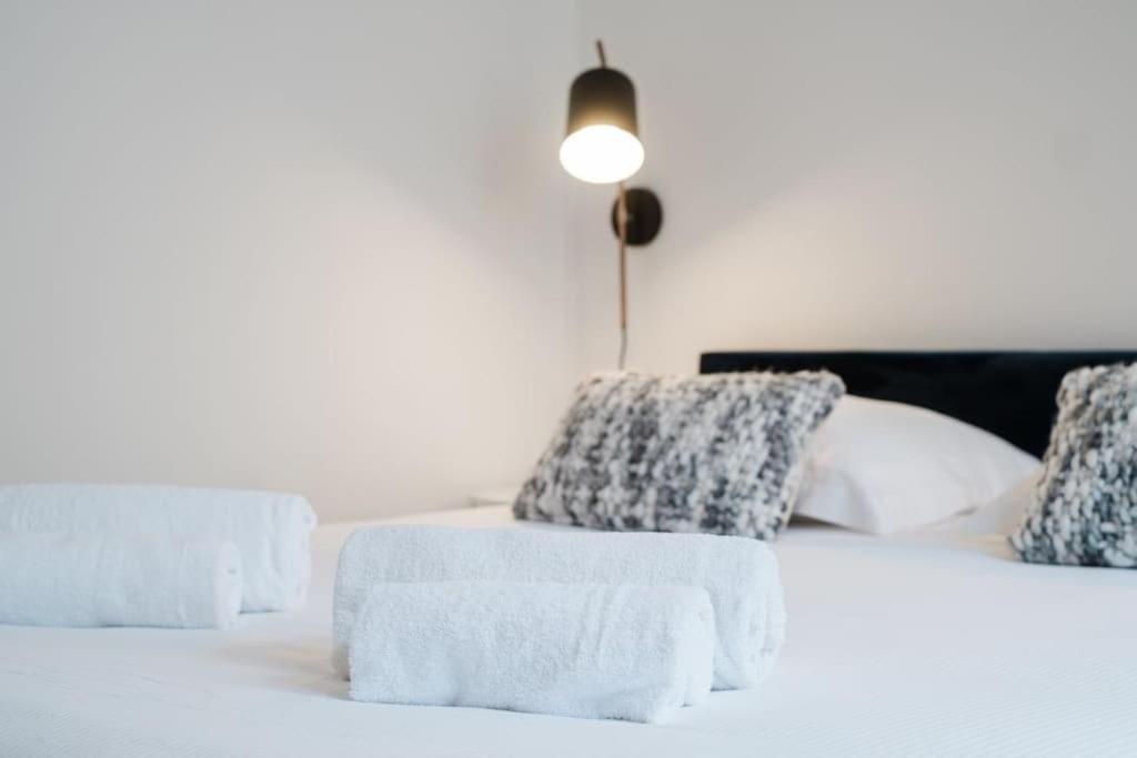 Apartamento Bright And Peaceful T2 In Town Center Ail *