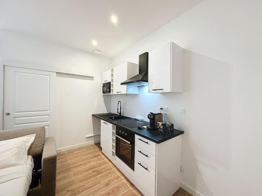 Apartment Cosy Studio, Centre Thomassin 1