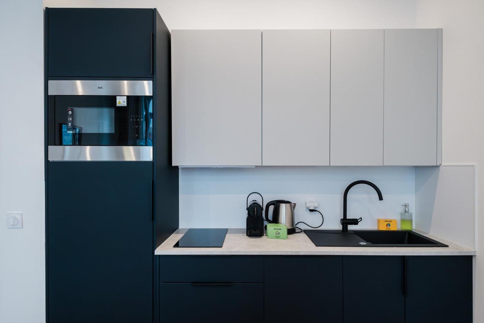 Bright And Peaceful T2 In Town Center Ail Apartamento