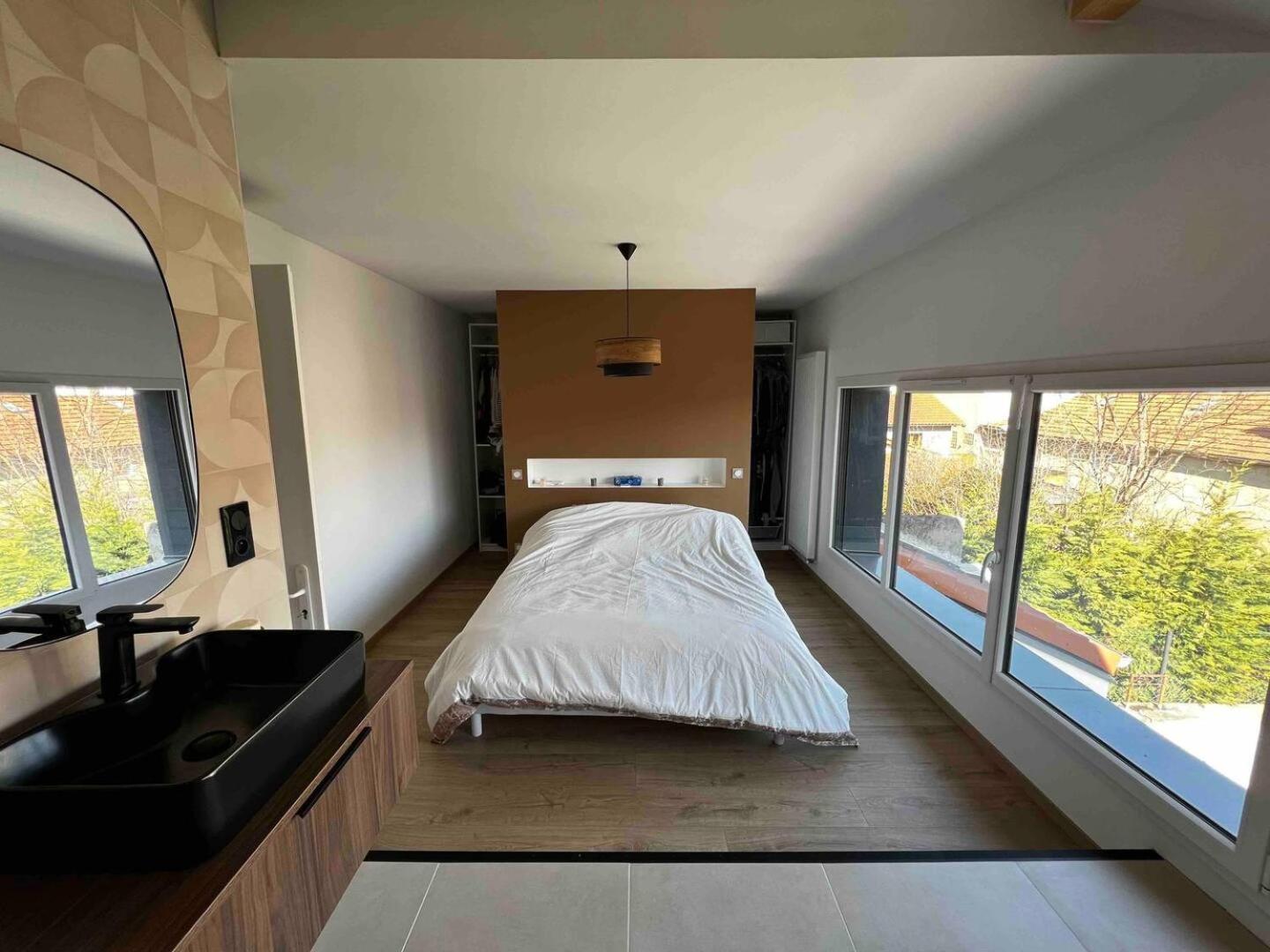 Agreable Maison Renovee, En Et Au Calme ! Villa