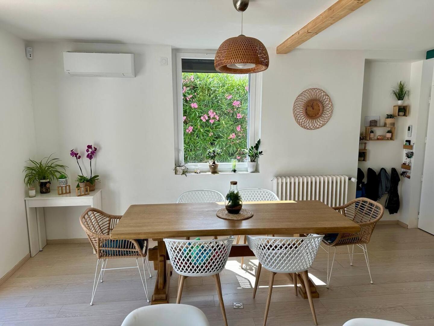 Agreable Maison Renovee, En Et Au Calme ! Villa *