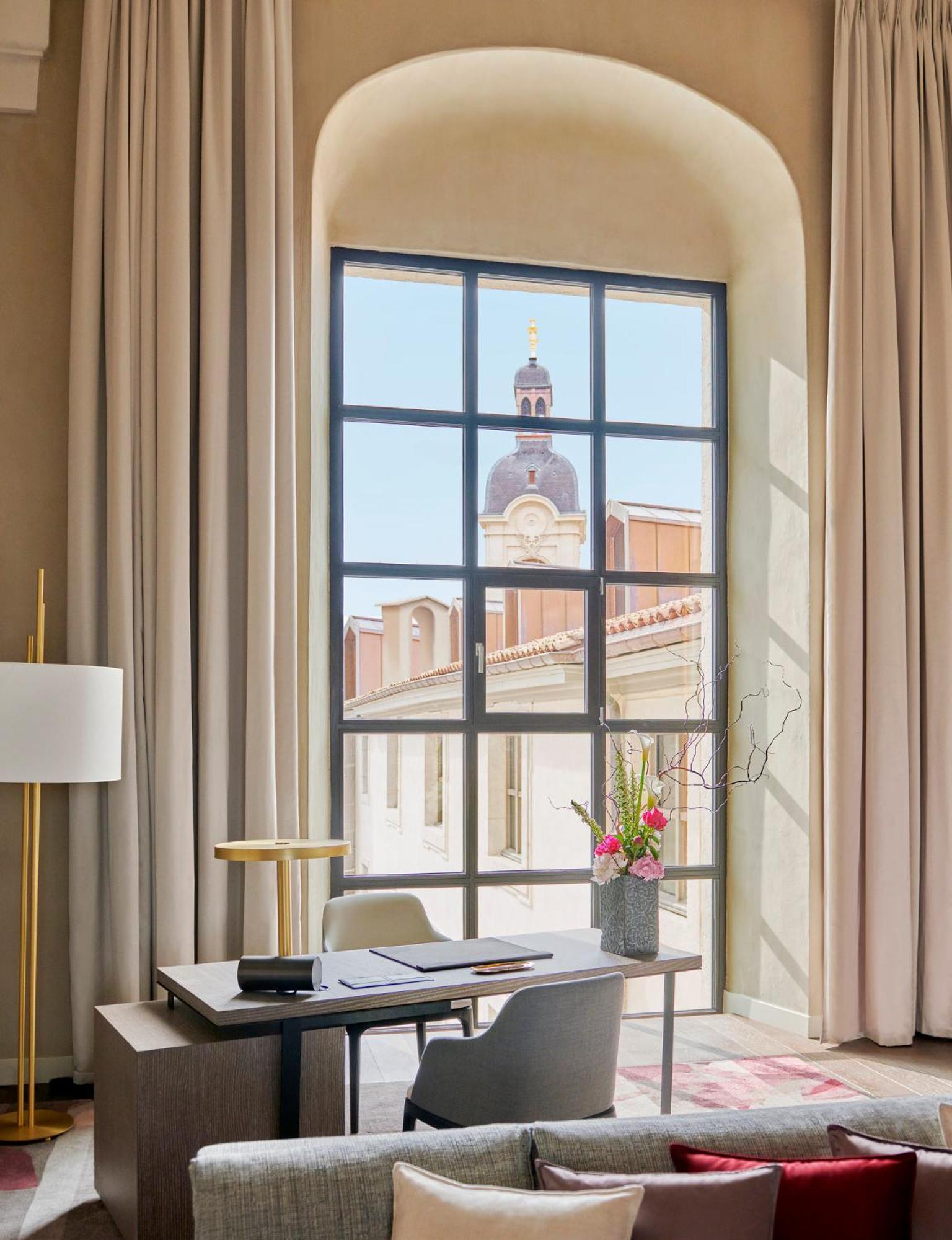 Intercontinental - Dieu, An Ihg Hotel