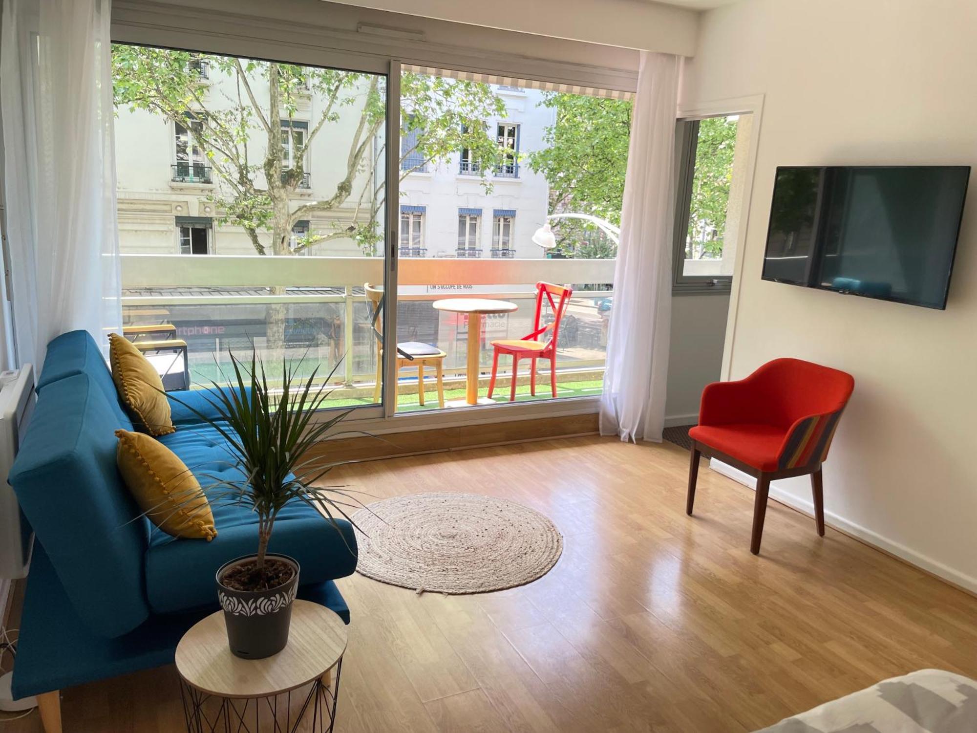 Apartment Tete Dor Lyon