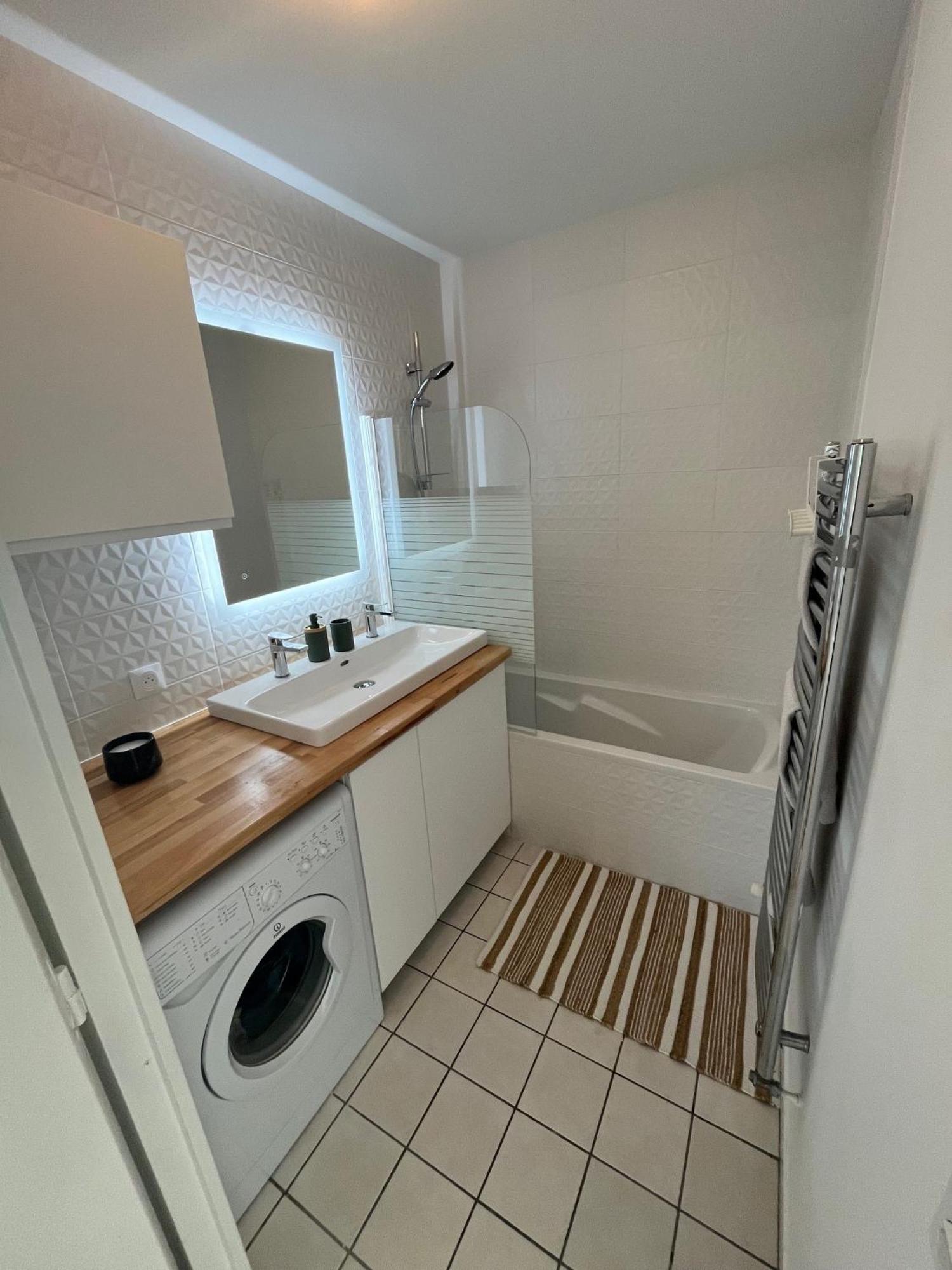 Cosy - Confluence Apartamento Lyon