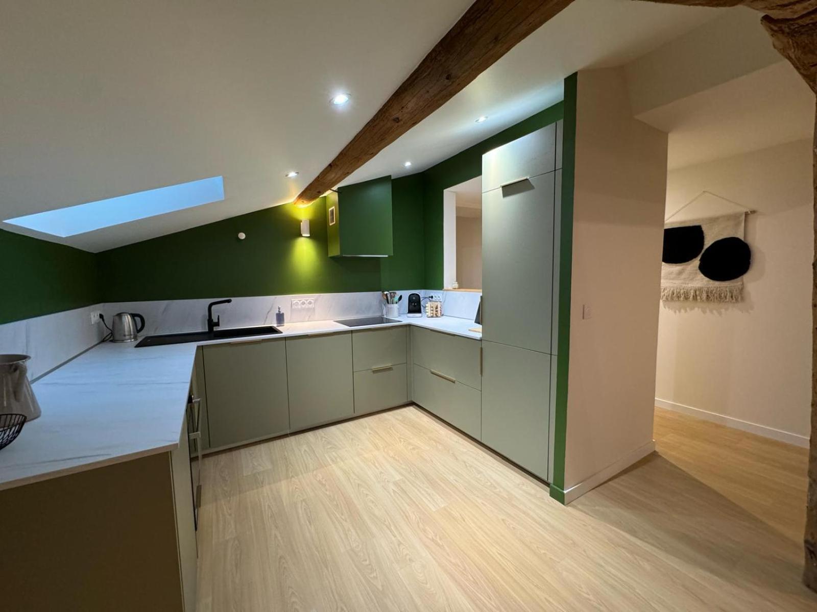 Romance Apartment