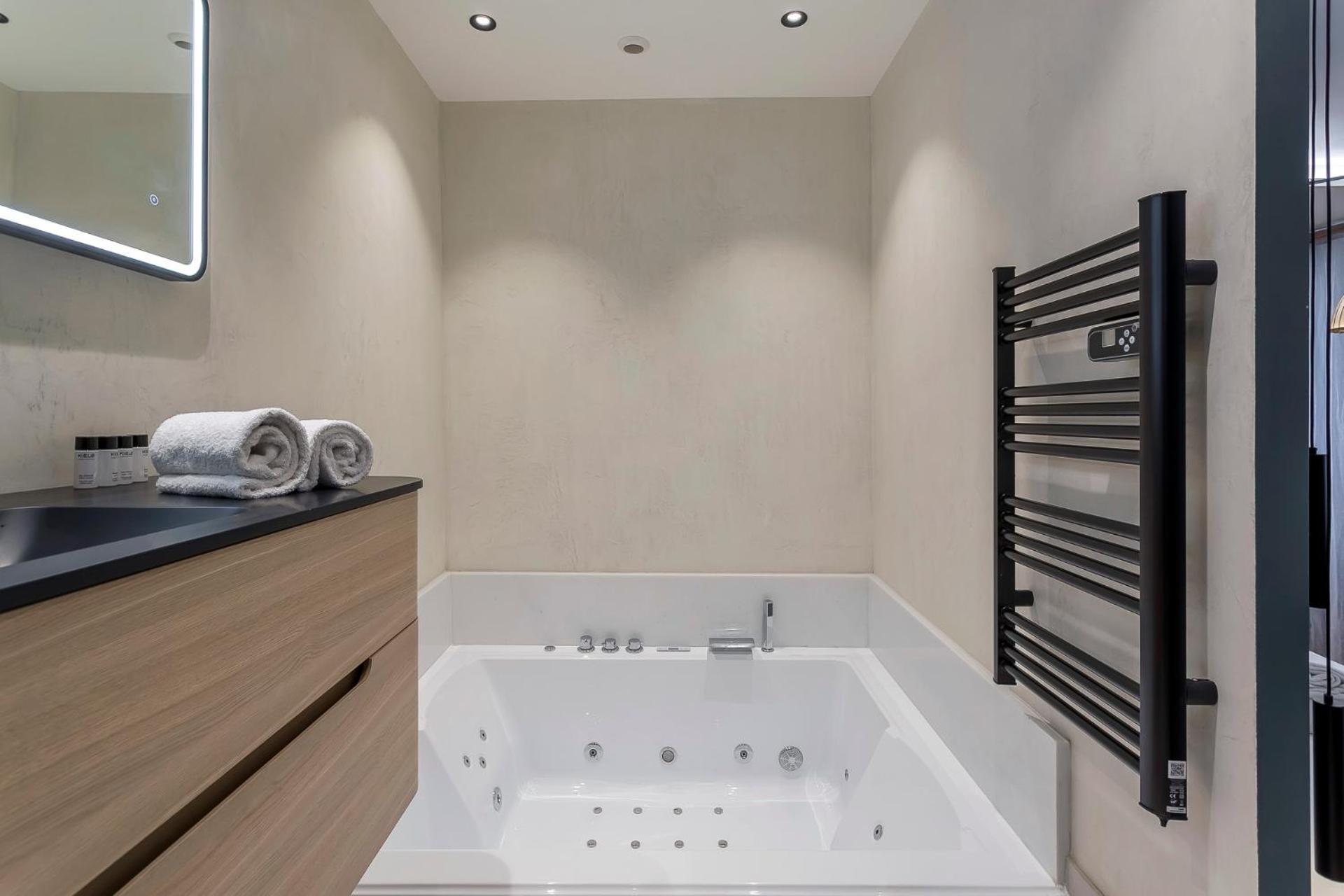 Balneo Sauna Pierre Corneille !