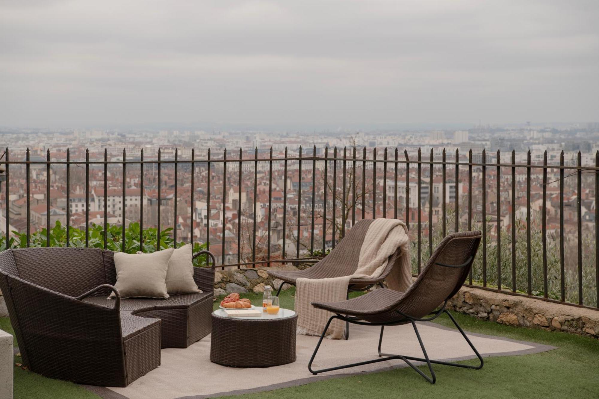 Mihotel Le Gourguillon Hotel
