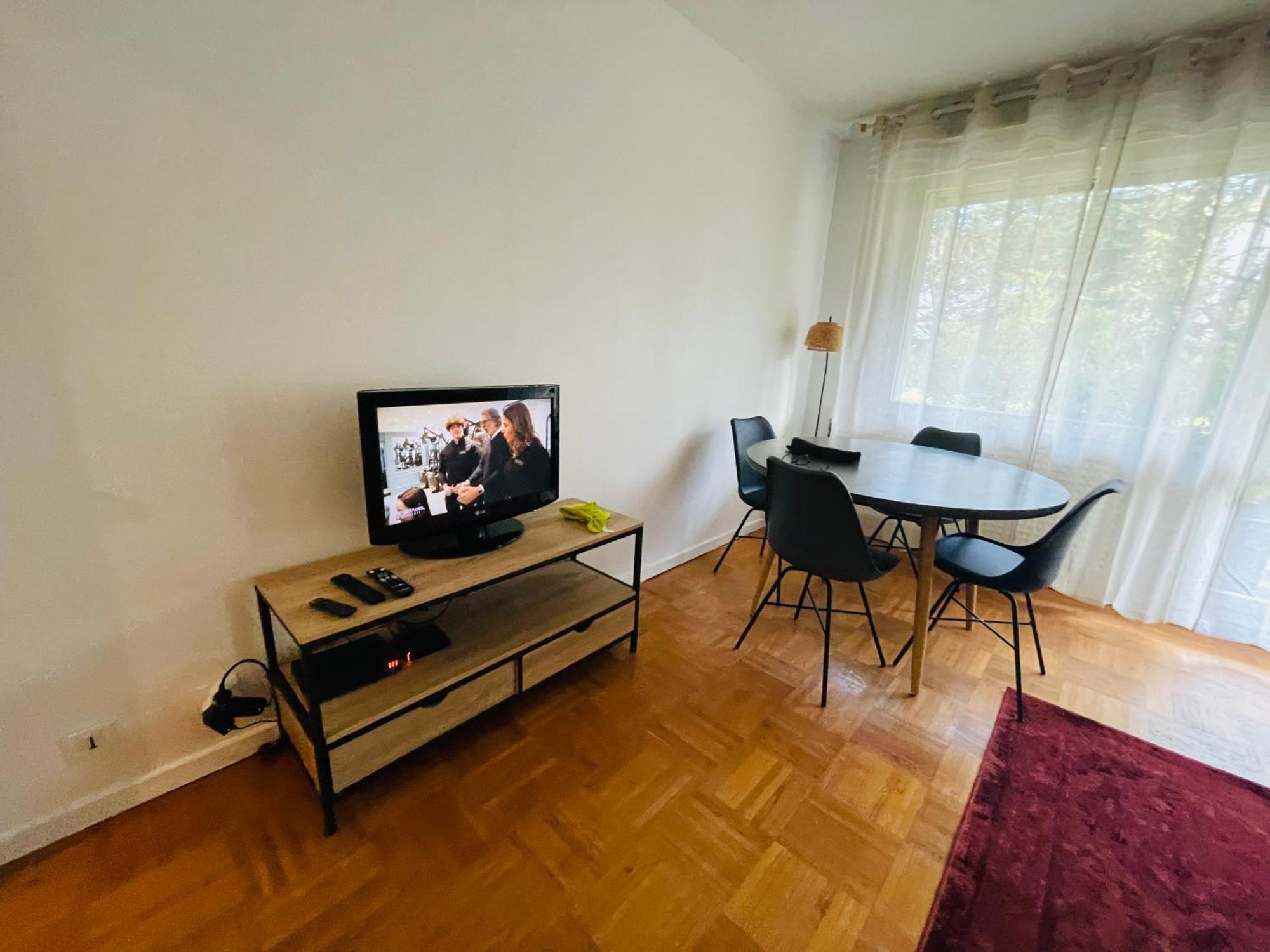 Apartment Authentique Lyon