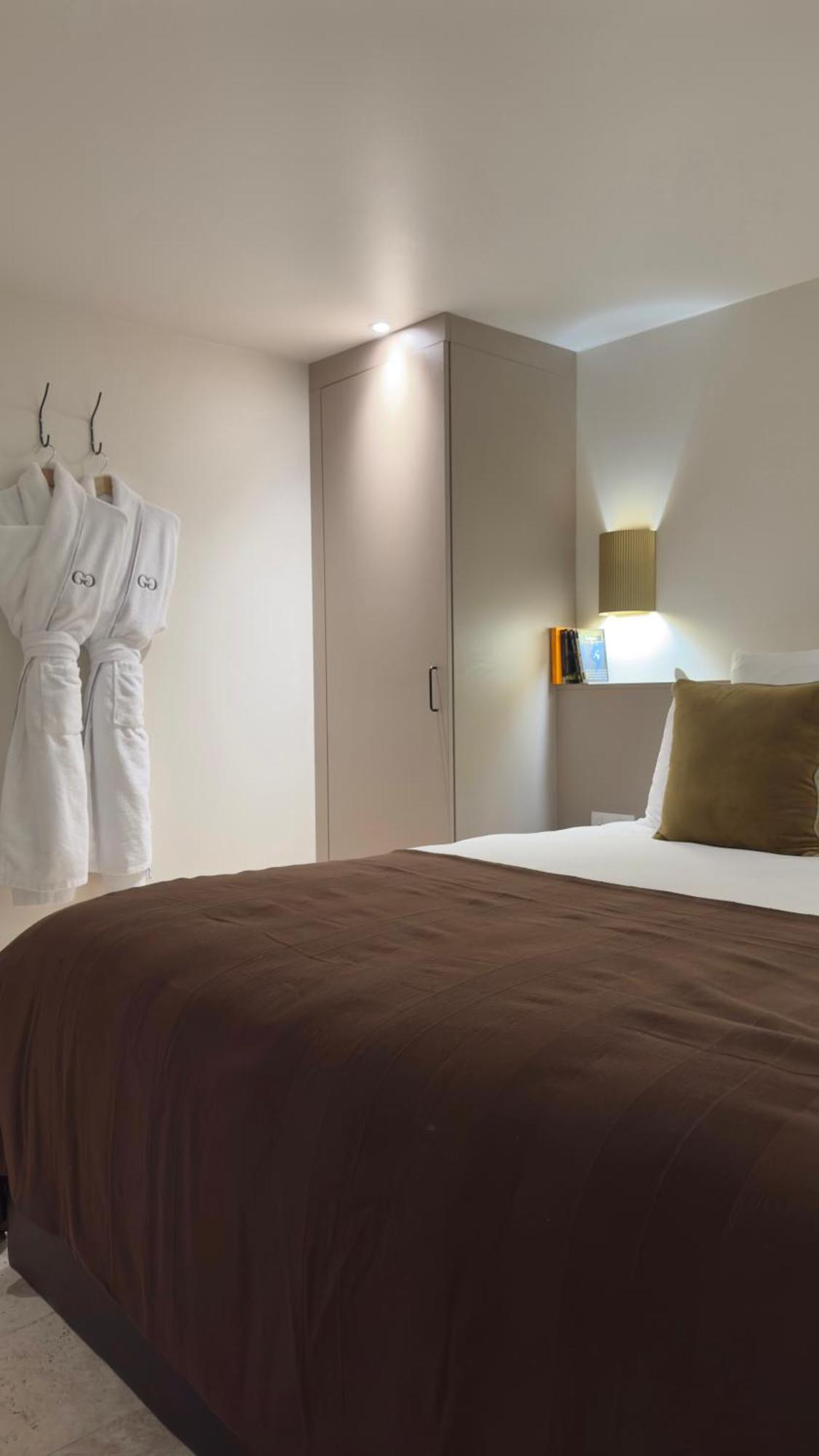 Hotel Mihotel Le Gourguillon 2*