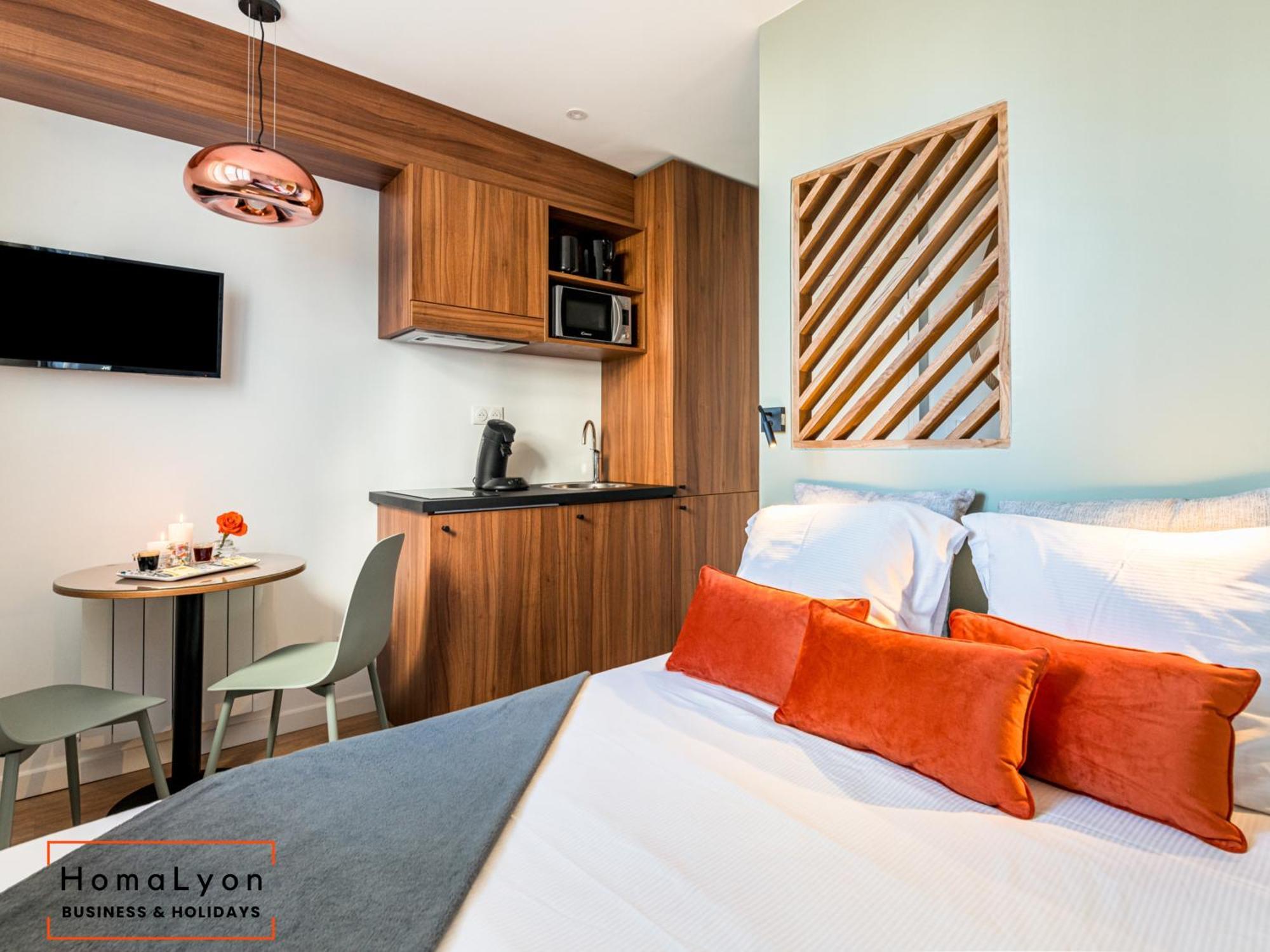 Part-dieu Gare - Homalyon Apartamento