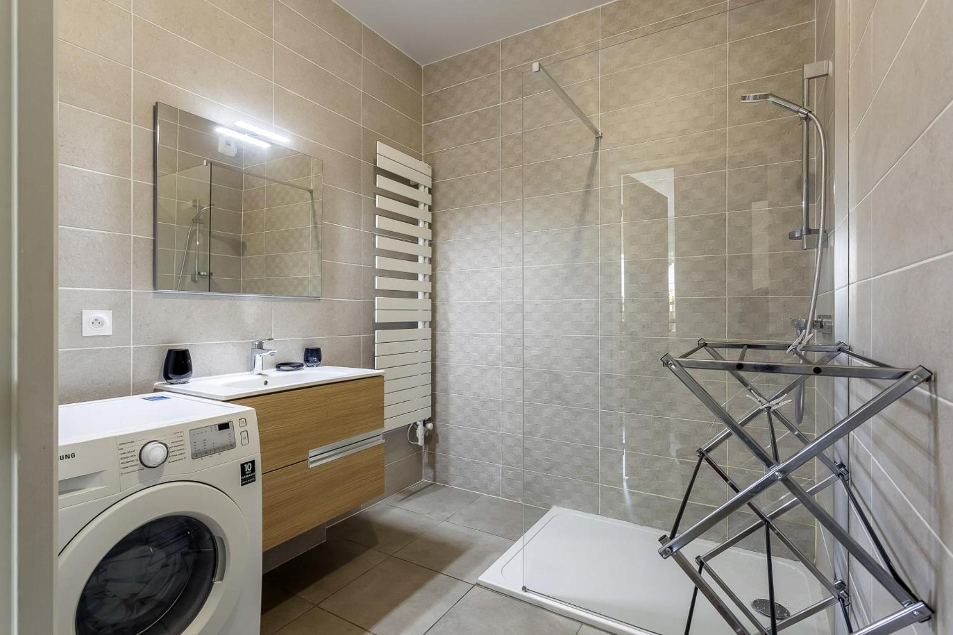 Dify Sedallian - Vaise Appartement *