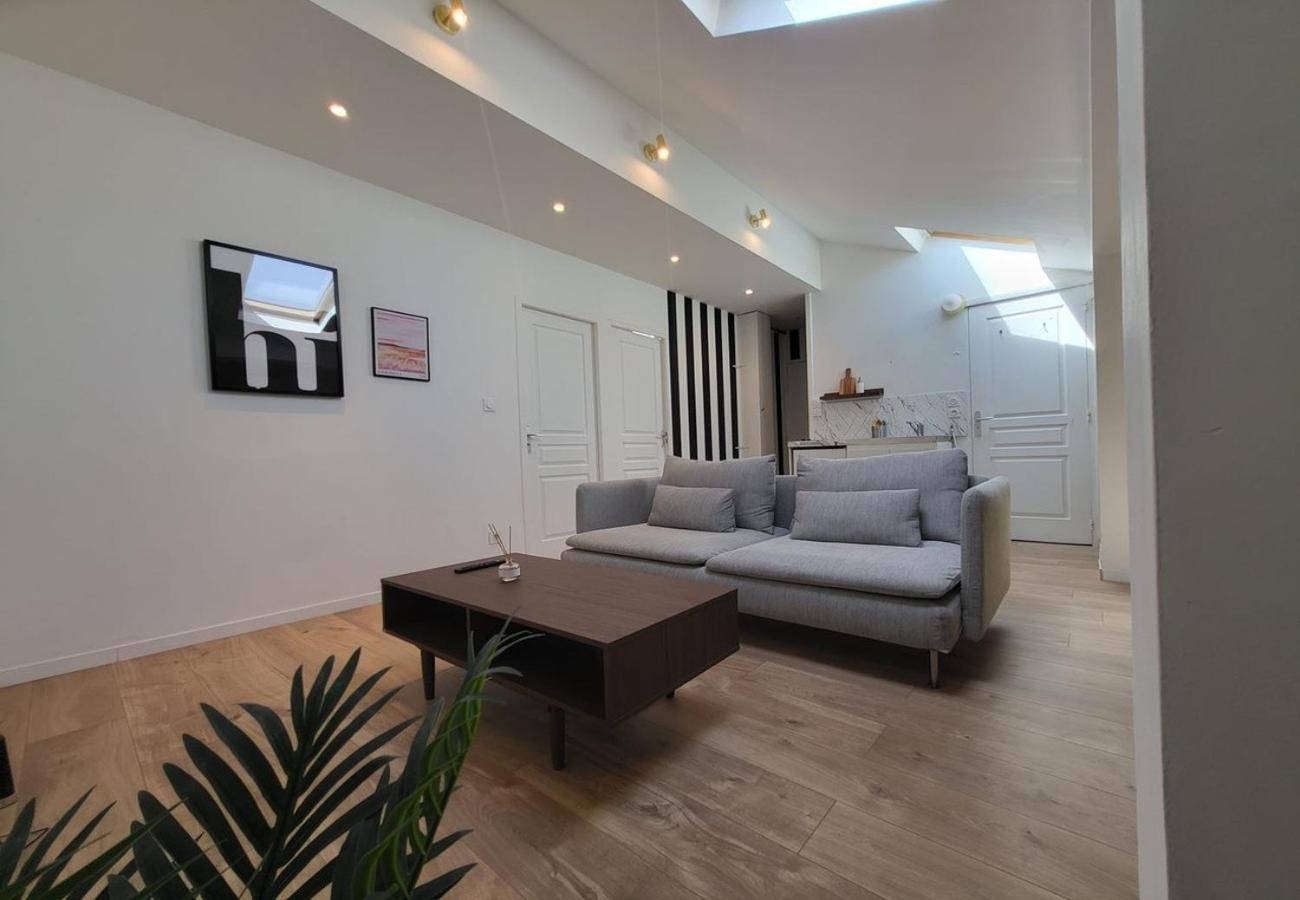 Florence - Check In H24 - Wifi Apartment Lyon