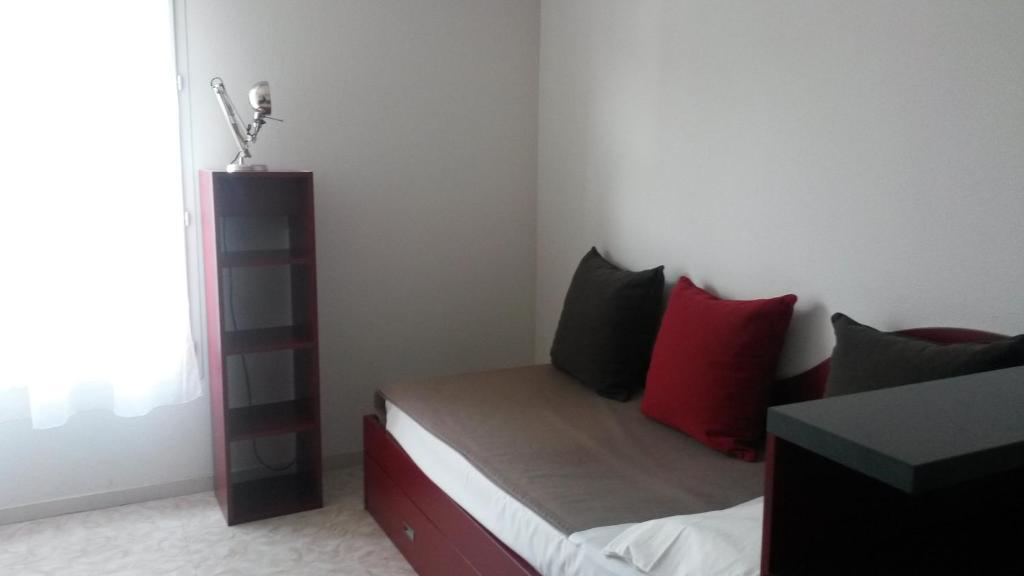 Bed In City - Le Virgile 3*