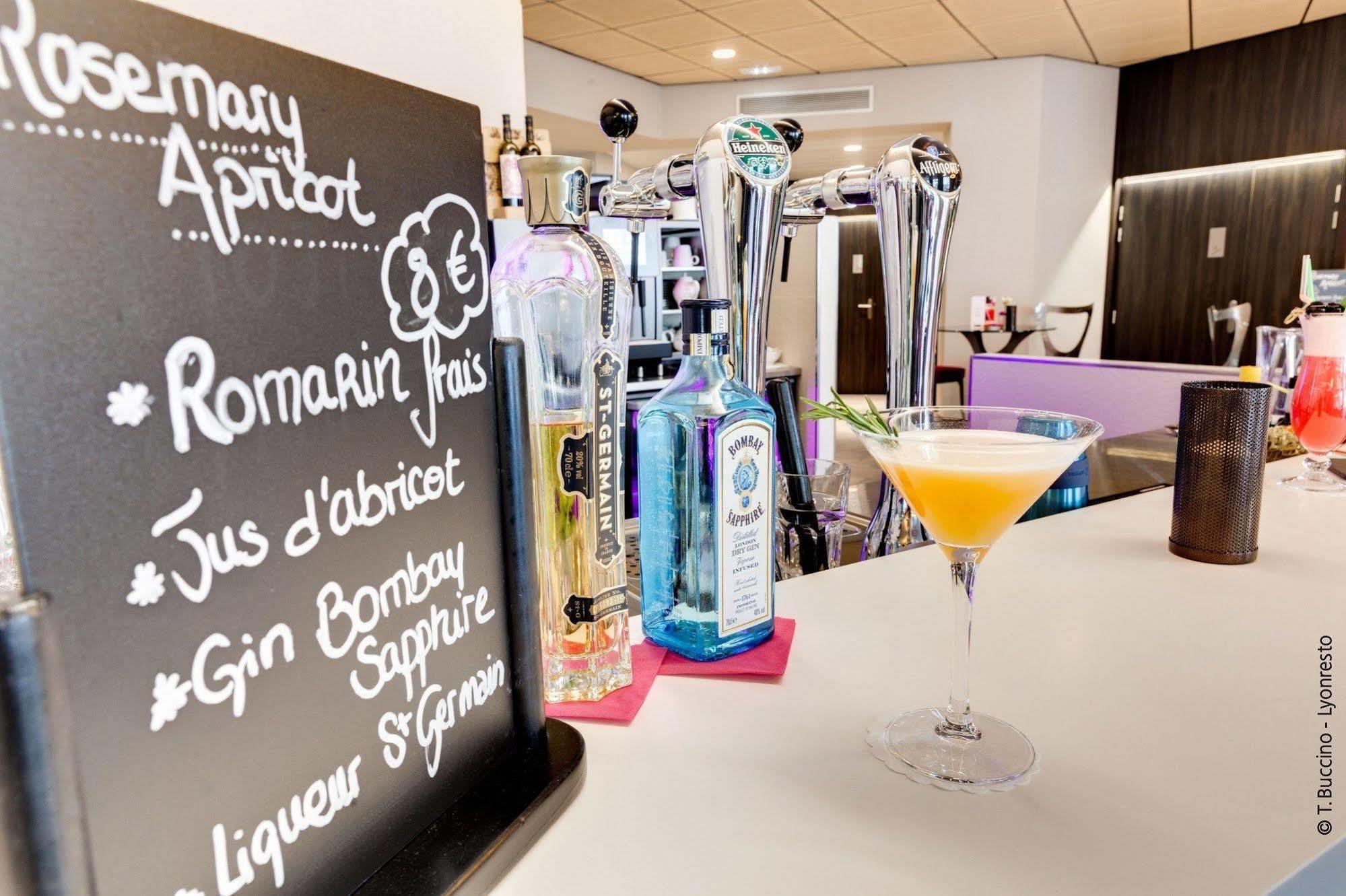 Hotel Lyon-ouest 3*