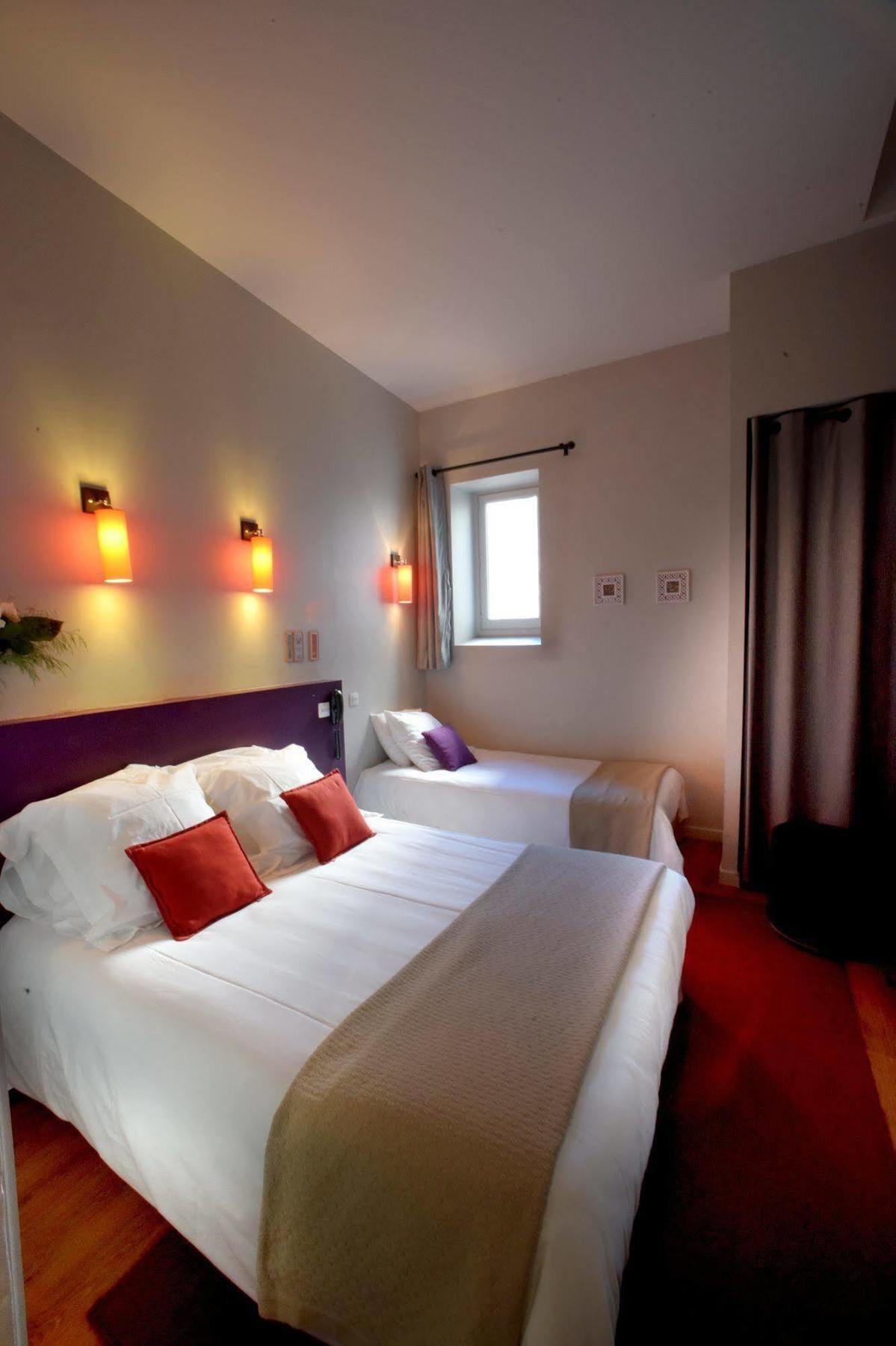 Hotelo Charité Hotel