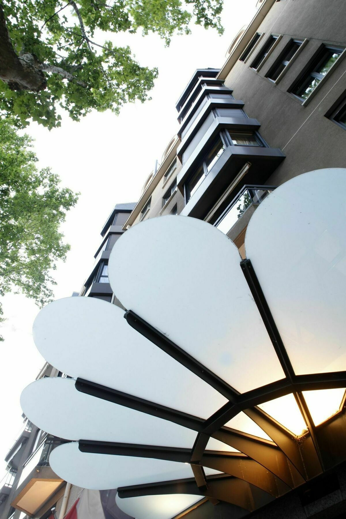 Apartahotel Warwick Reine Astrid - 4*