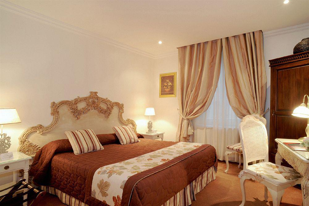 Grand Des Terreaux