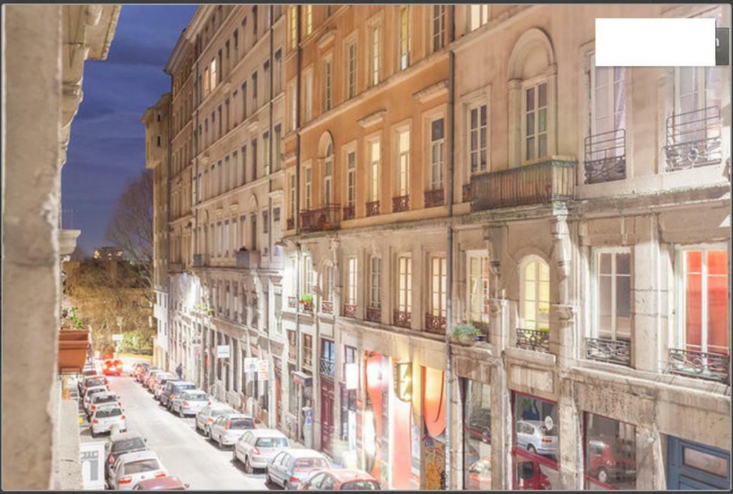 Salon Et Mezzanine Centre Privatunterkunft Lyon