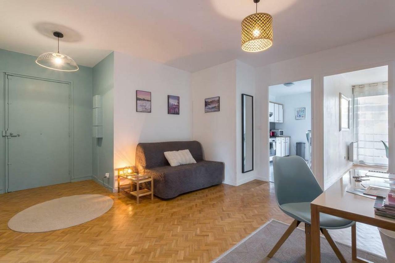 Appartement Centre Confluence 100 M2 Parking Terrasses