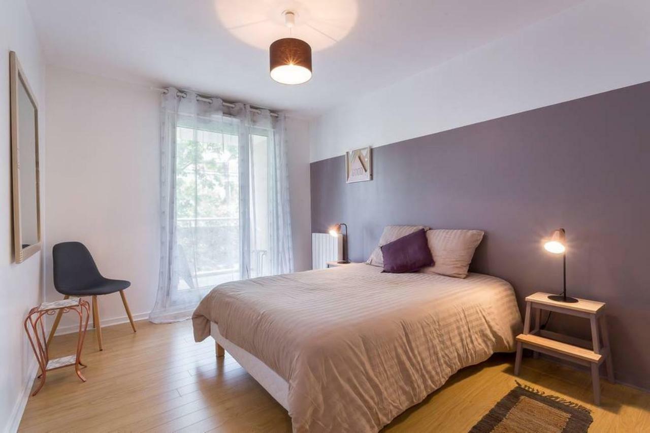 Centre Confluence 100 M2 Parking Terrasses * Lyon